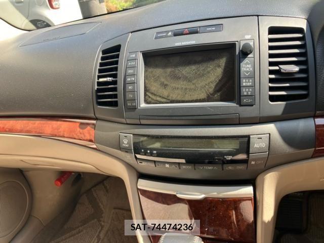 Toyota PREMIO 2003-09 8316411-11