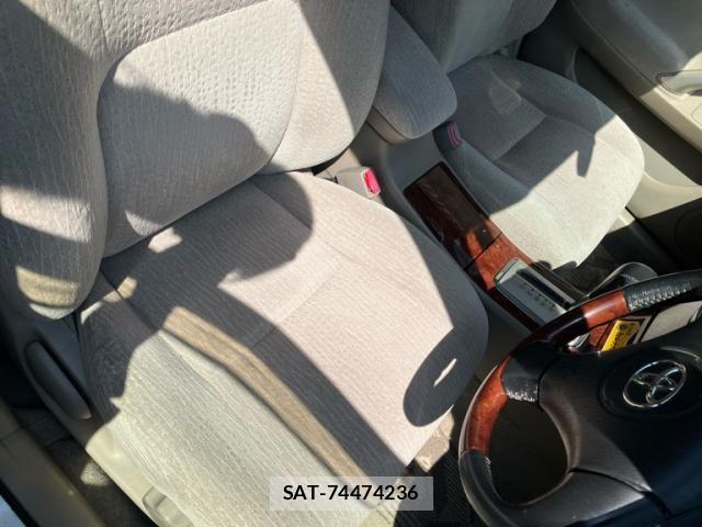 Toyota PREMIO 2003-09 8316411-13