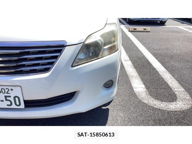 Toyota PREMIO 2010-02 8337403-13