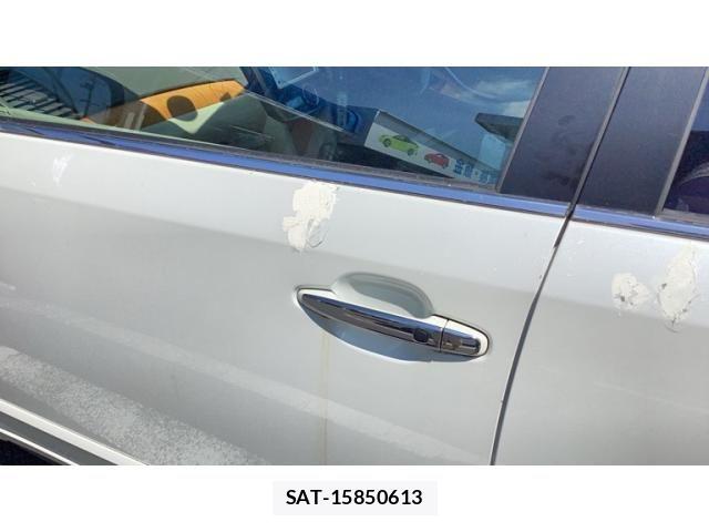 Toyota PREMIO 2010-02 8337403-7