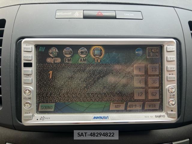 Toyota PREMIO 2003-09 8372055-18