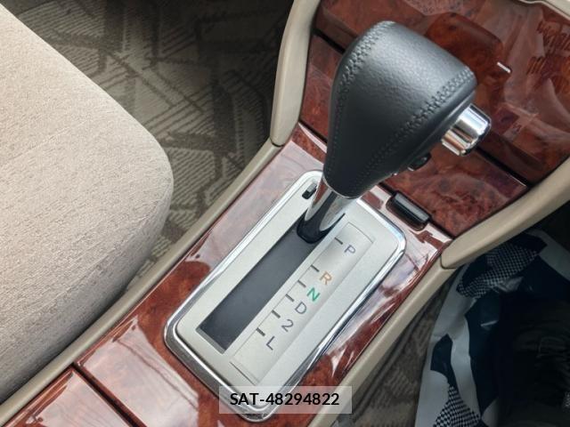 Toyota PREMIO 2003-09 8372055-20