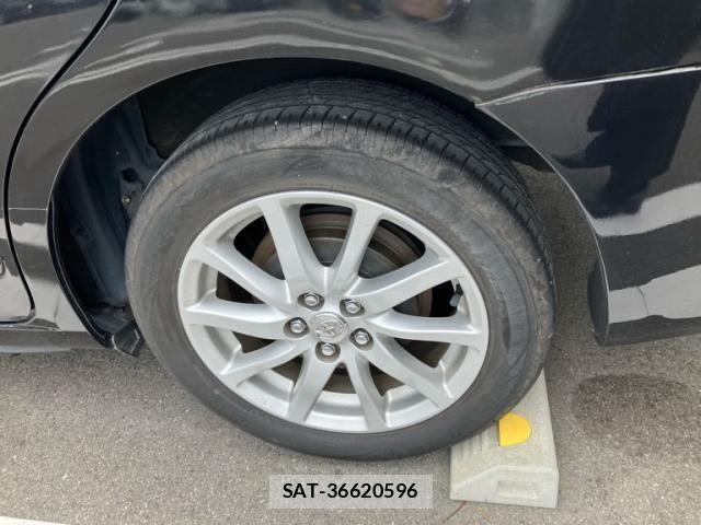 Toyota PREMIO 2011-08 8414407-9
