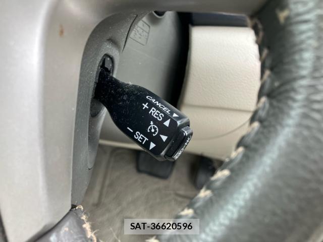 Toyota PREMIO 2011-08 8414407-19