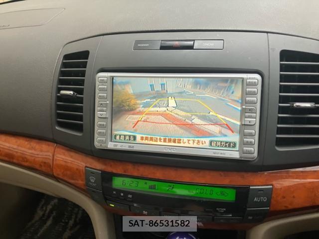 Toyota PREMIO 2006-03 8414408-25