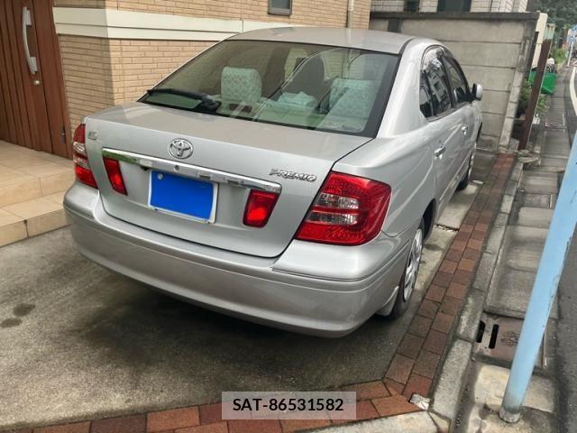 Toyota PREMIO 2006-03 8414408-4