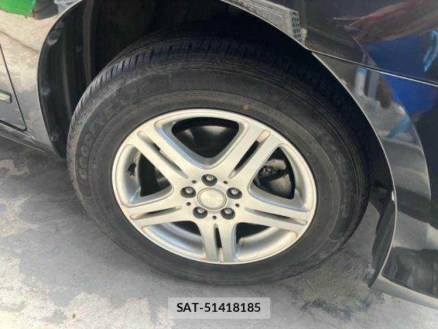 Toyota PREMIO 2009-09 8414405-2