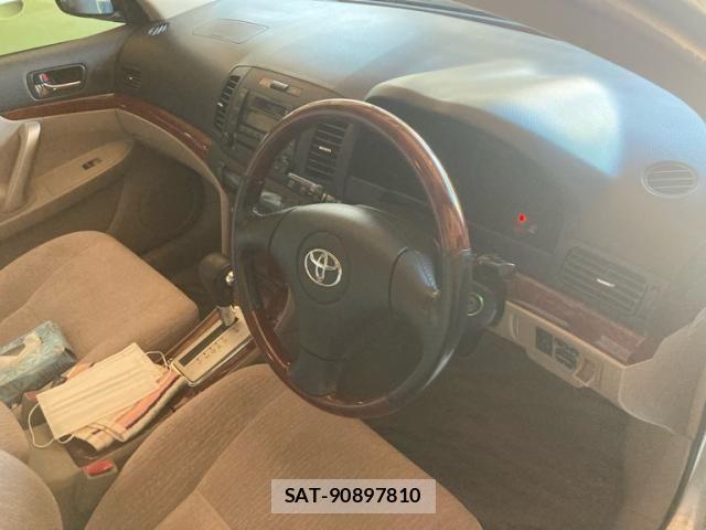 Toyota PREMIO 2003-09 8414406-11