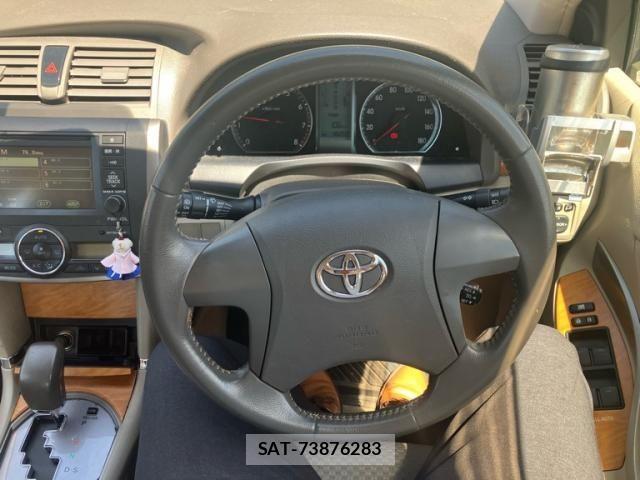 Toyota PREMIO 2008-09 8458204-10