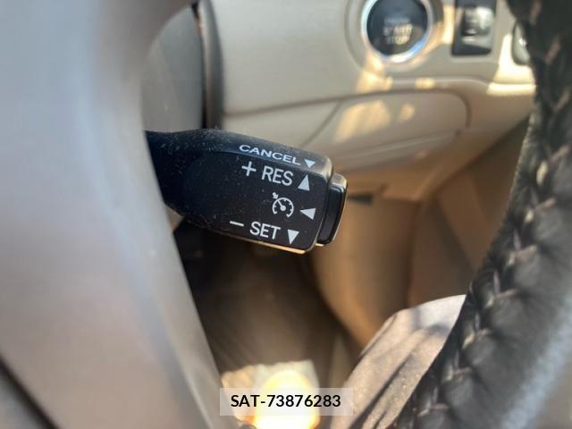 Toyota PREMIO 2008-09 8458204-13