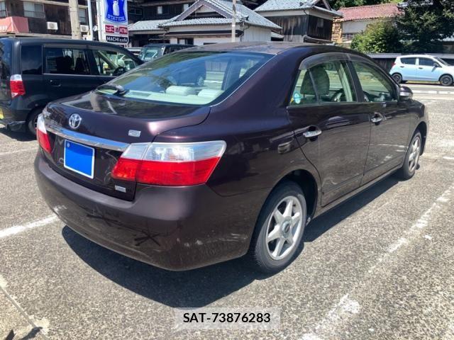 Toyota PREMIO 2008-09 8458204-2