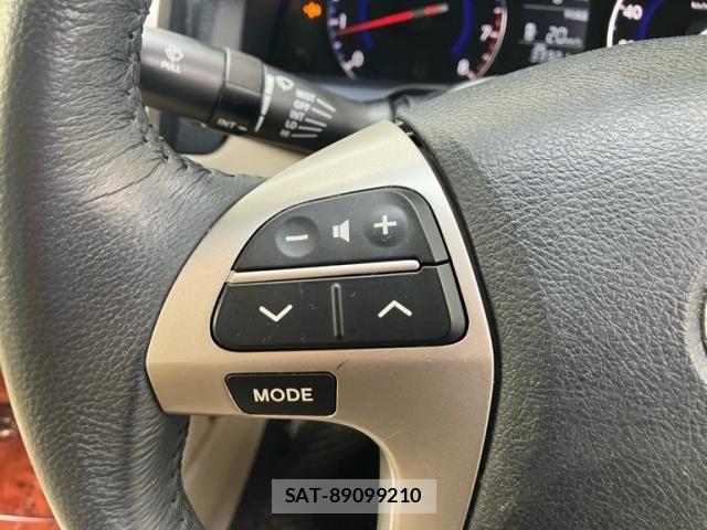 Toyota PREMIO 2015-10 8458202-16