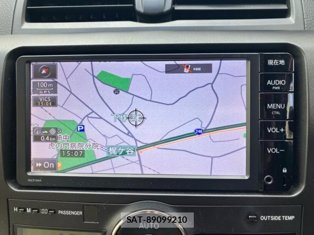Toyota PREMIO 2015-10 8458202-19