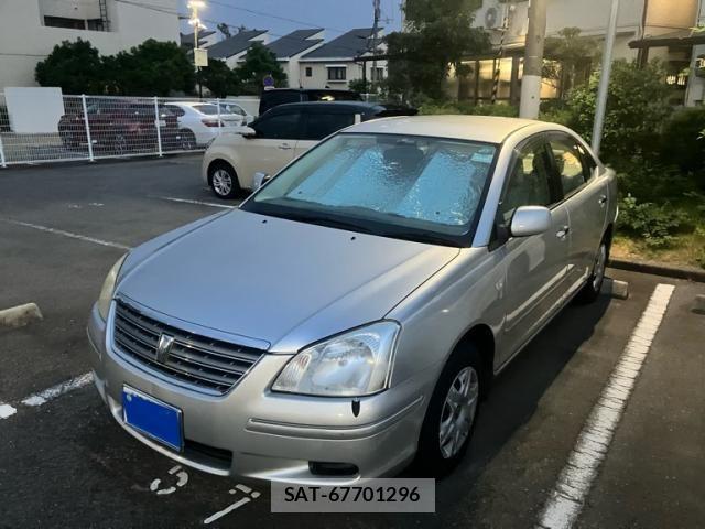 Toyota PREMIO 2005-08 8458203-0