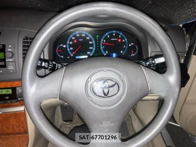Toyota PREMIO 2005-08 8458203-14