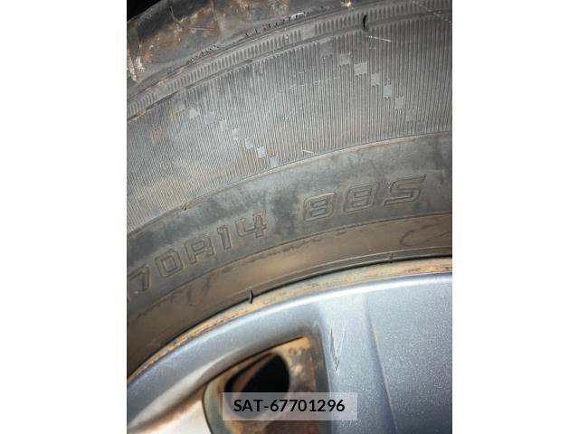 Toyota PREMIO 2005-08 8458203-5