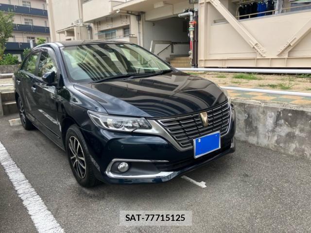Toyota PREMIO 2017-12 8458201-0