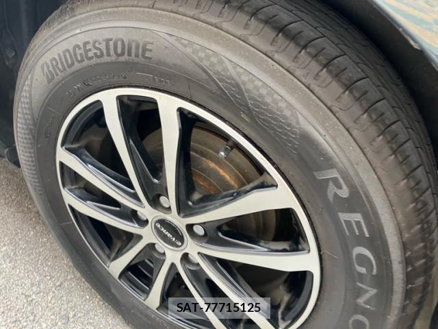 Toyota PREMIO 2017-12 8458201-9