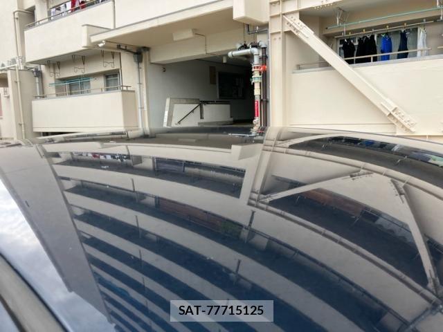 Toyota PREMIO 2017-12 8458201-4