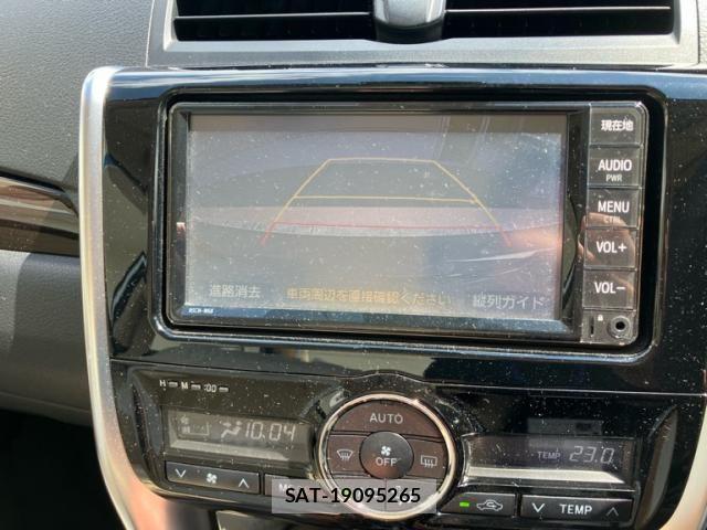 Toyota PREMIO 2020-02 8628381-22