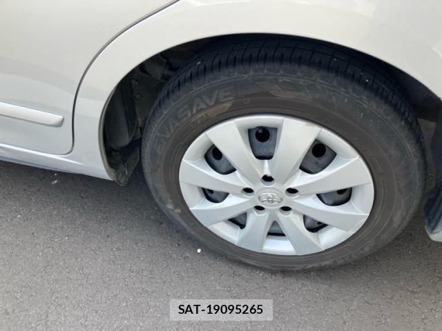 Toyota PREMIO 2020-02 8628381-6