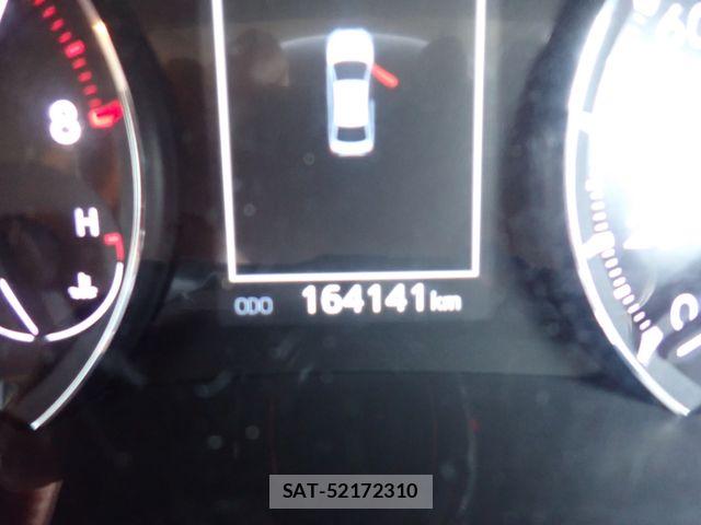 Toyota PREMIO 2019-07 8666739-12
