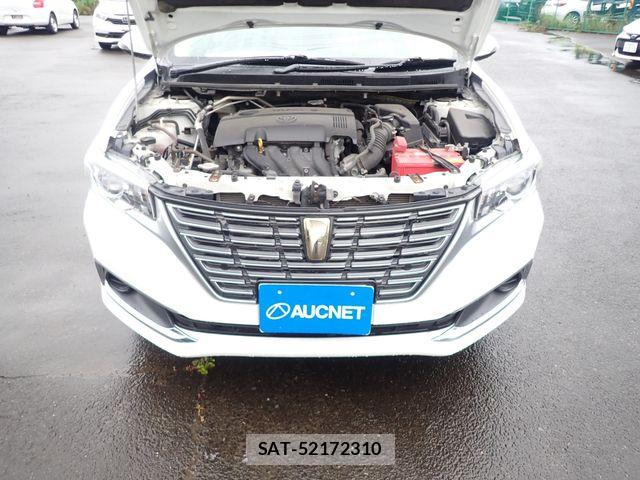 Toyota PREMIO 2019-07 8666739-25