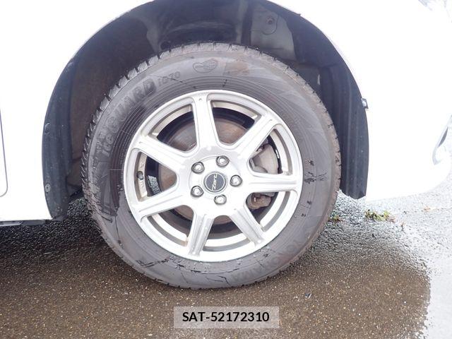 Toyota PREMIO 2019-07 8666739-4