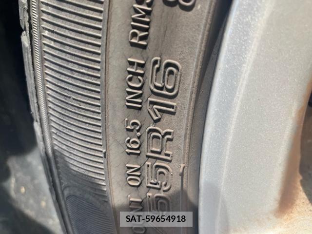 Toyota PREMIO 2008-09 8660989-10
