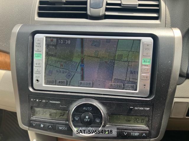 Toyota PREMIO 2008-09 8660989-13