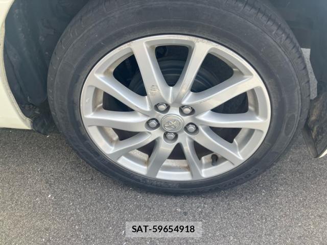 Toyota PREMIO 2008-09 8660989-6