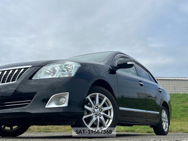 Toyota PREMIO 2012-08 8686294-7