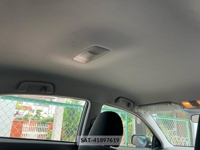 Toyota PREMIO 2010-08 8686293-11