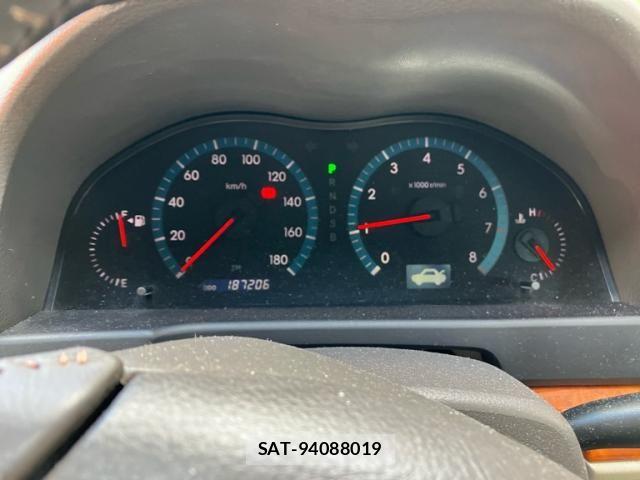 Toyota PREMIO 2005-02 8745233-19