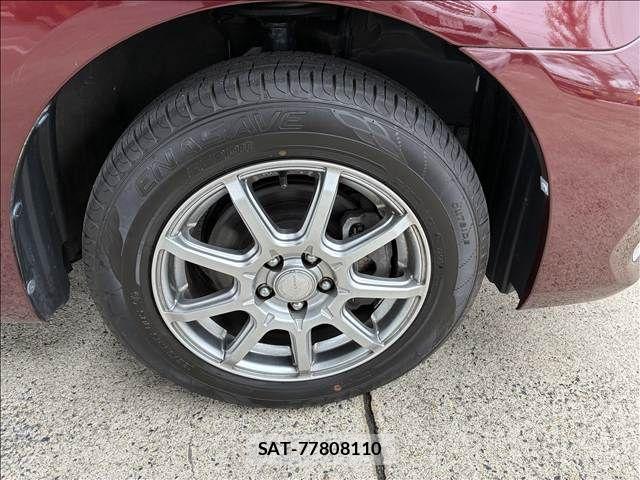 Toyota PREMIO 2019-09 8849039-19