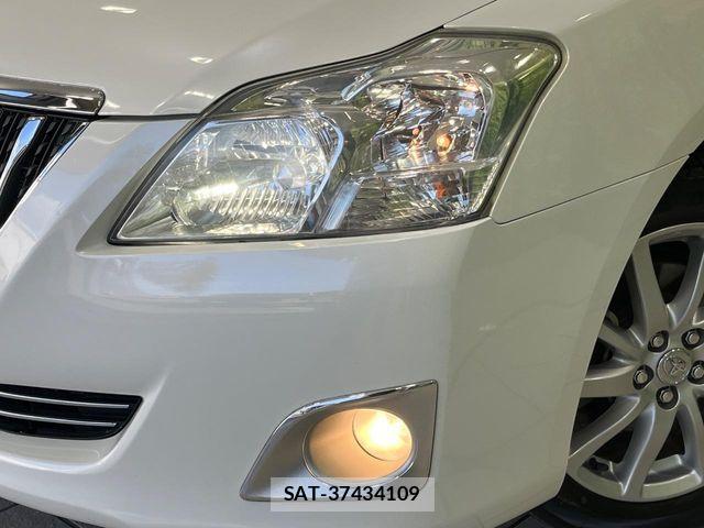 Toyota PREMIO 2012-07 8871832-12