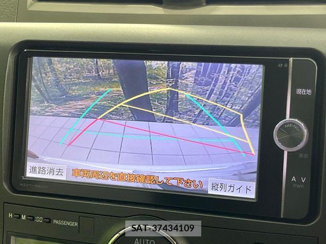 Toyota PREMIO 2012-07 8871832-3
