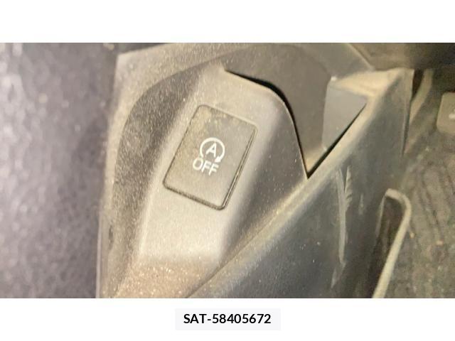 Toyota PREMIO 2020-03 8881579-27
