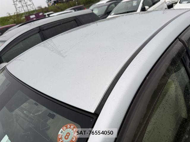 Toyota PREMIO 2016-09 8881580-9