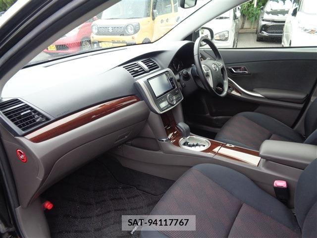 Toyota PREMIO 2016-03 7223596-12