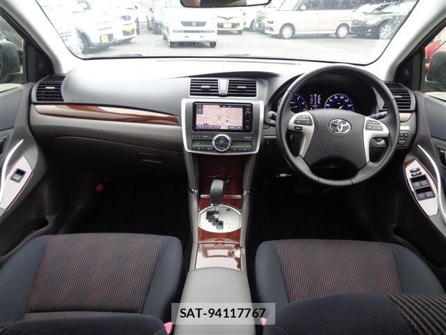 Toyota PREMIO 2016-03 7223596-2