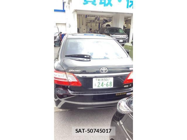 Toyota PREMIO 2011-10 7329392-1