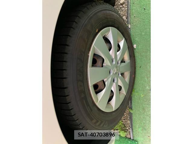Toyota PREMIO 2013-06 7329395-9
