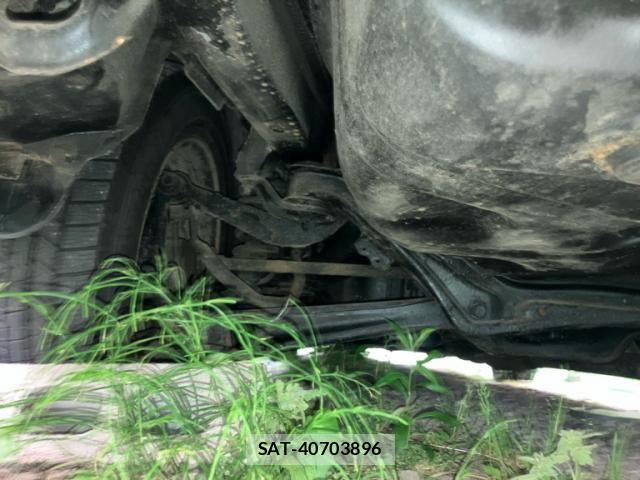 Toyota PREMIO 2013-06 7329395-13
