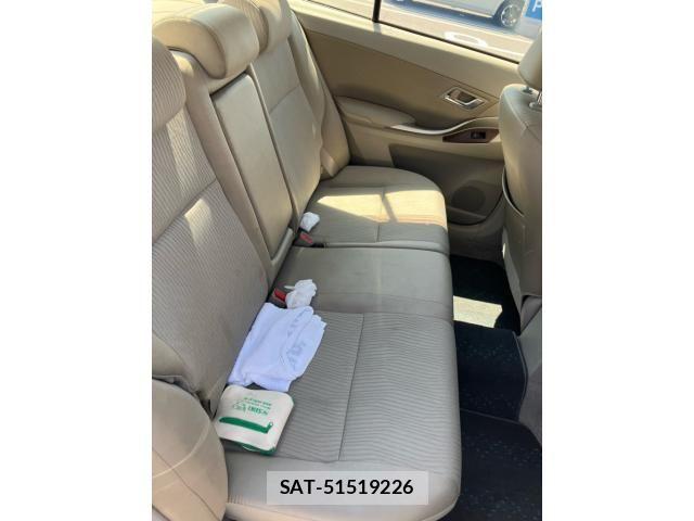 Toyota PREMIO 2011-10 7980605-10