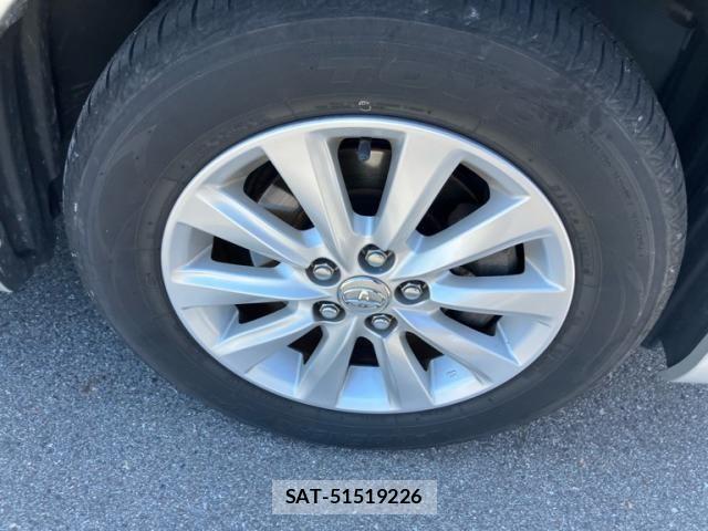 Toyota PREMIO 2011-10 7980605-8