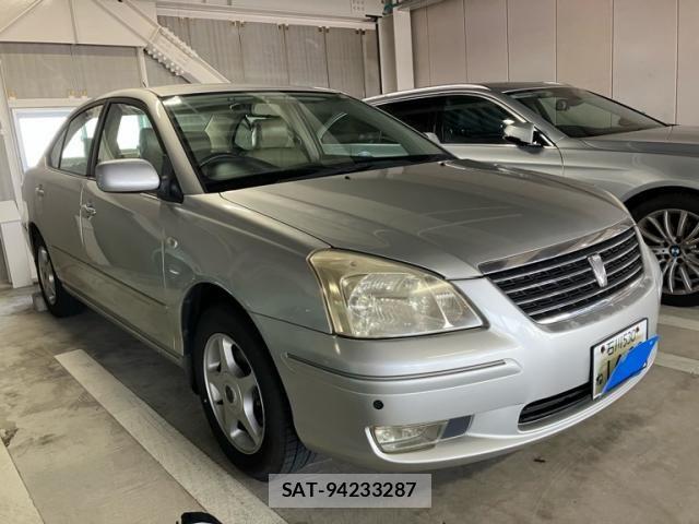 Toyota PREMIO 2004-08 8101229-1