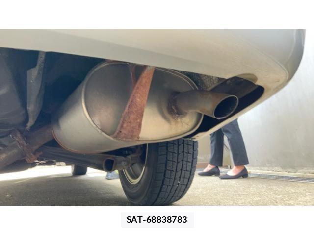 Toyota PREMIO 2012-02 8414410-9
