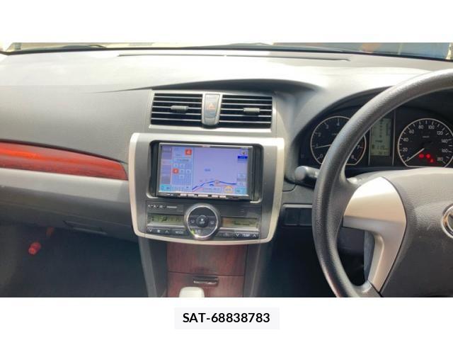 Toyota PREMIO 2012-02 8414410-16
