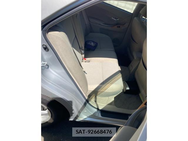 Toyota PREMIO 2008-03 8660993-12